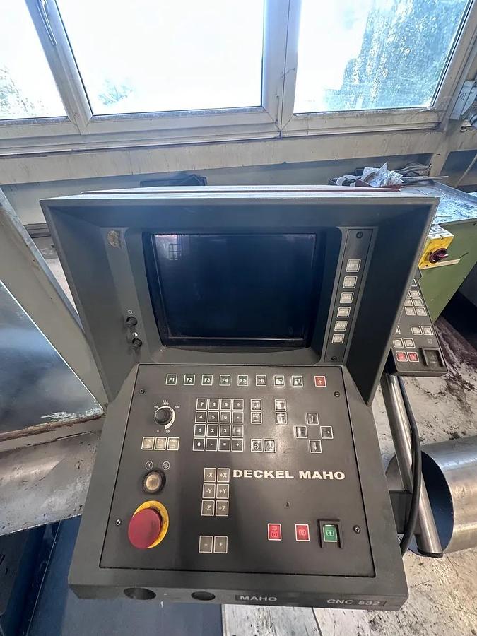 Used 1992 Maho MH 600 W - CNC Universal Milling Machine, Austria