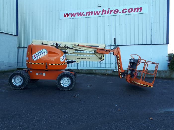 Used 2010 JLG 450AJ