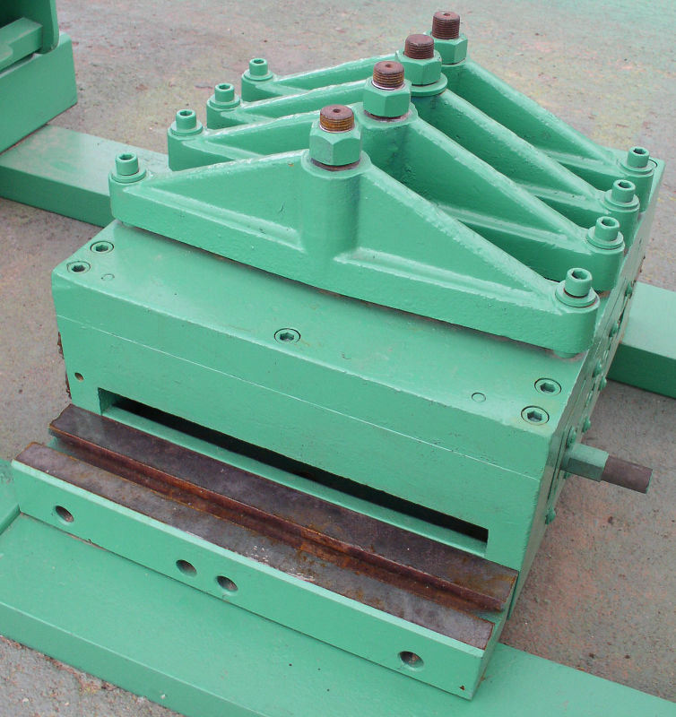 Used 10" x 14 Ga. Durant Stock Straightener, Head Only; S/N 47-139