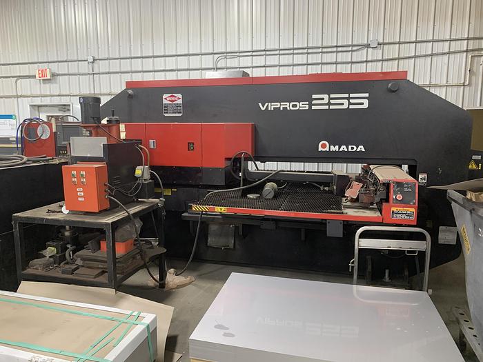 2005 22 Ton Amada Vipros 255 CNC Turret Punch
