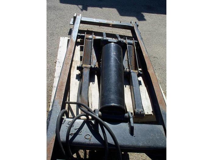 Used 2000 Hoist Scissor Stock 0007 for Sale in DeForest, Wisconsin