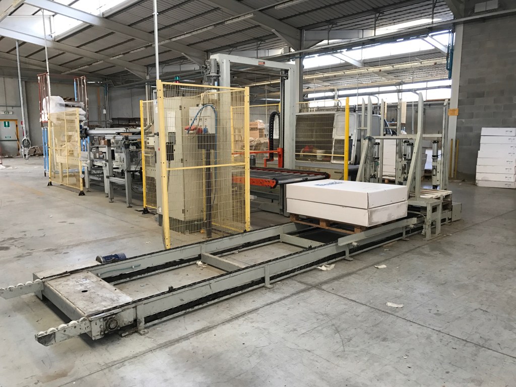 Usato 2002 Linea di imballaggio per lettini o prodotti similari