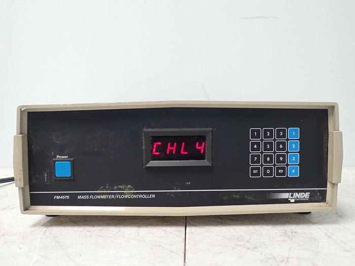 Used Linde Union Carbide 8328000-A01 FM4575 Mass Flowmeter / Flow Controller