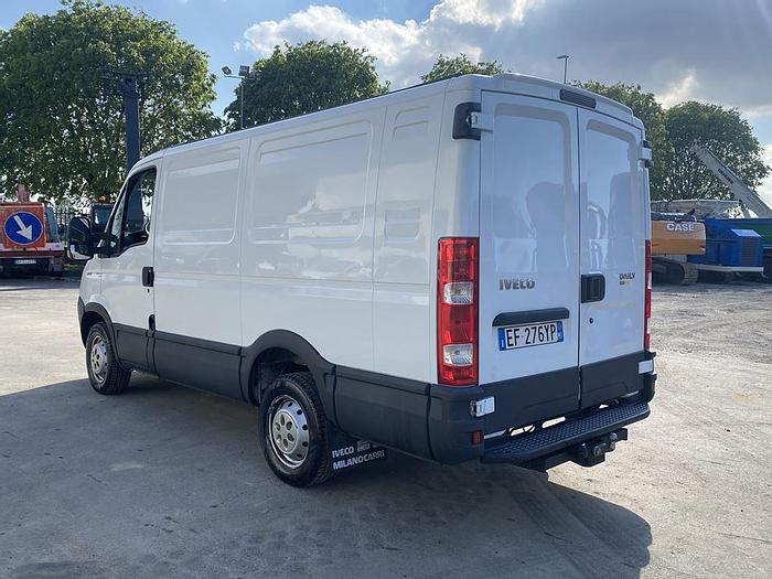 Usato 2011 IVECO  DAILY 35s12