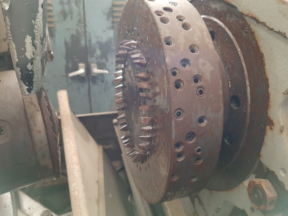 Usado 1979 OERLIKON SKM 1 Talladoras de grupos conicos #7151