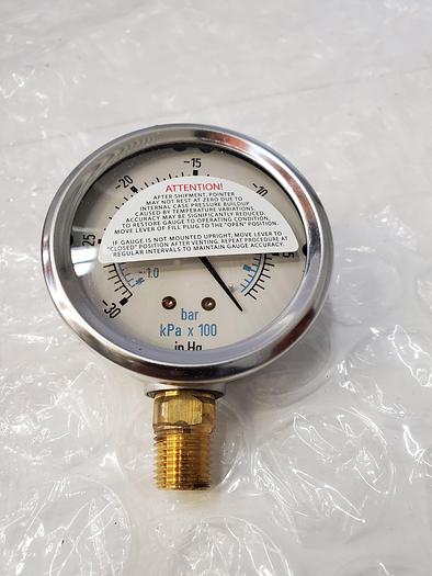 Used PRESSURE GAUGE 4205502 1-4 IN. NPT LM
