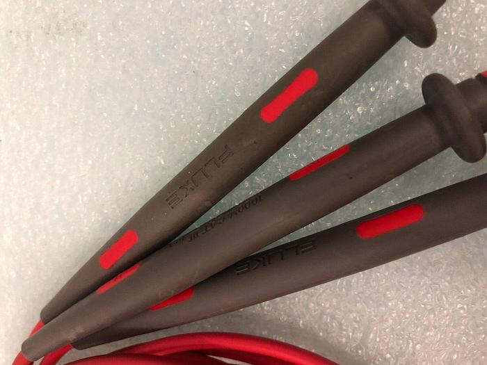 Used FLUKE 1000V CAT III 10A