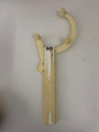 Used H-SQUARE Hoop Style Mechanical Wafer Pick