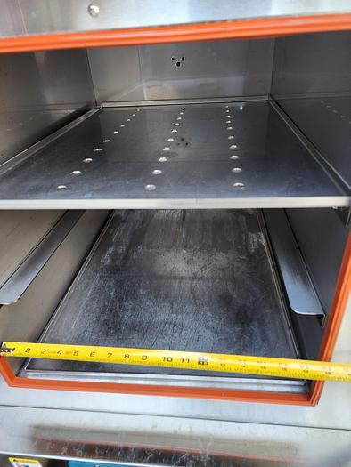 Used THERMO SCIENTIFIC LINDBERG OVEN VO1824SA