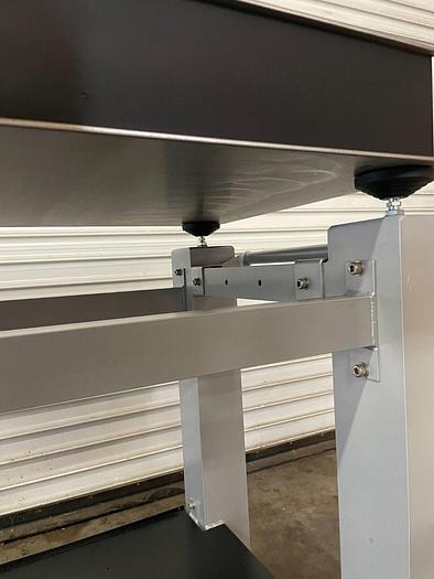 Used THORLABS OPTICAL TABLE ISOLATOR P0C001 24'' X 36''