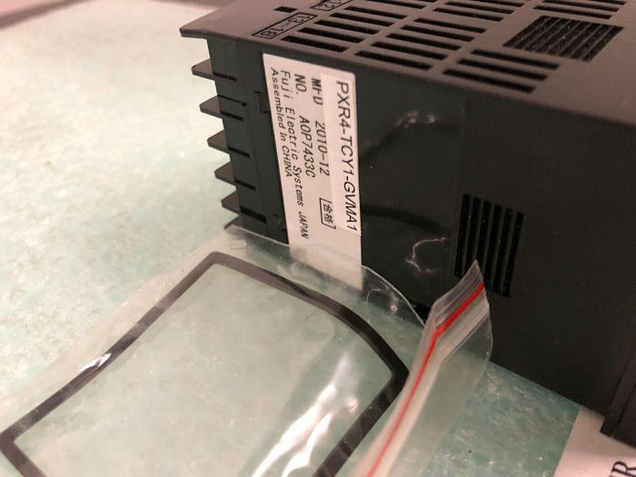 TEMPERATURE CONTROLLER FE PXR-4