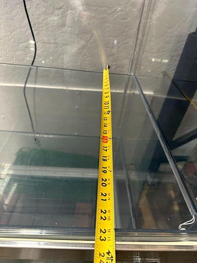 Used TERRA UNIVERSAL WAFER BOX DESICCATOR FOR 200MM WAFERS 9130-25A