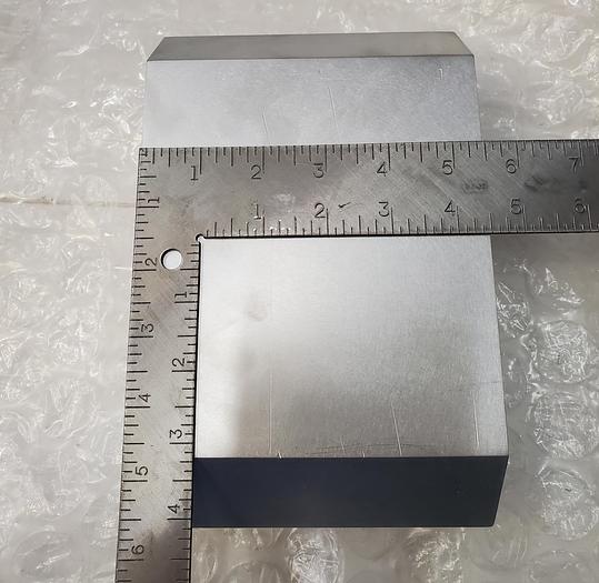 Used APPLIED MATERIALS ALUMINUM FILLER BLOCK BASE 20-00-07285-001/2