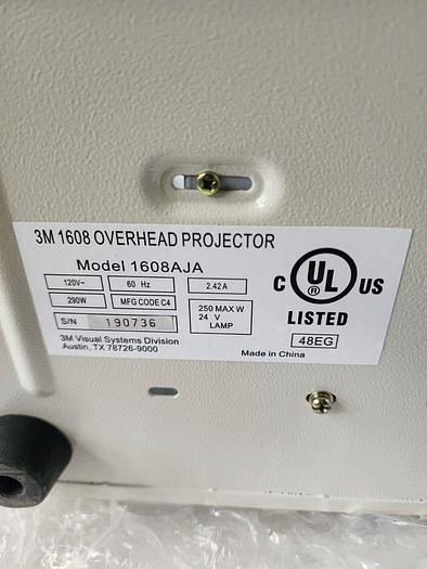 Used 3M 1608 OVERHEAD PROJECTOR