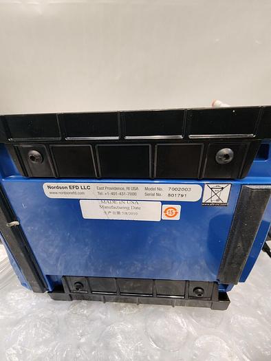 Used NORDSON EFD LLC EFD ULTIMUS DISPENSER 7002003 WITH EFD 2422-1 FOOT PEDAL