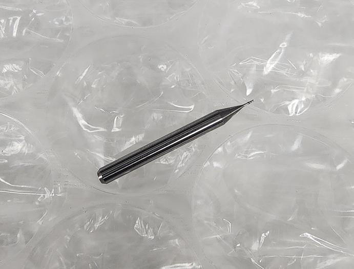 Used KYOCERA 105-0200 #76 DRILL BIT .310 IN.