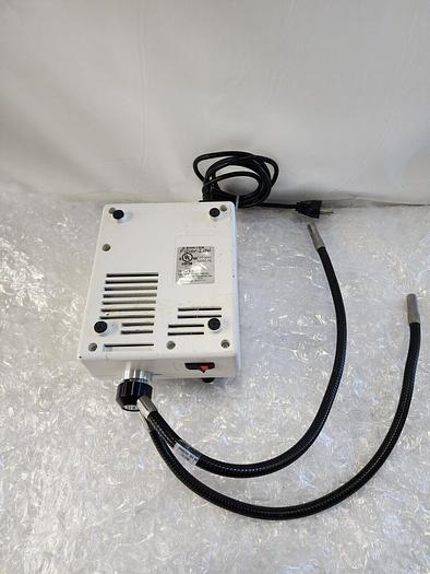 Used DOLAN-JENNER MI-152 HIGH INTENSITY ILLUMINATOR