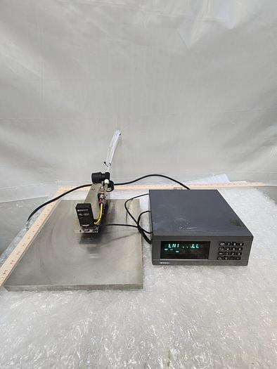 Used HEIDENHAIN ND281B Universal digital display unit with mt12p pneumatic gauge