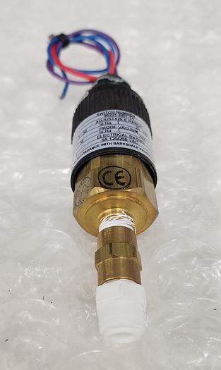 Used BARKSDALE 96221-BB1-T4 ADJUSTABLE SWITCH