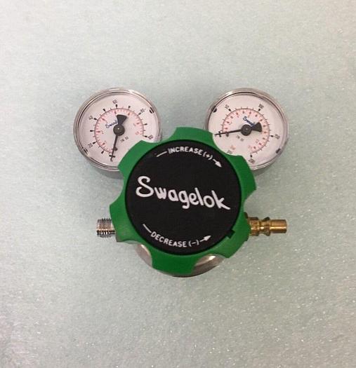 Used SWAGELOK HP MAX 3600 PSIG LP 0-100 PSIG