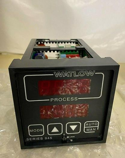 Used WATLOW SERIES 945 945A-3KA3-B000