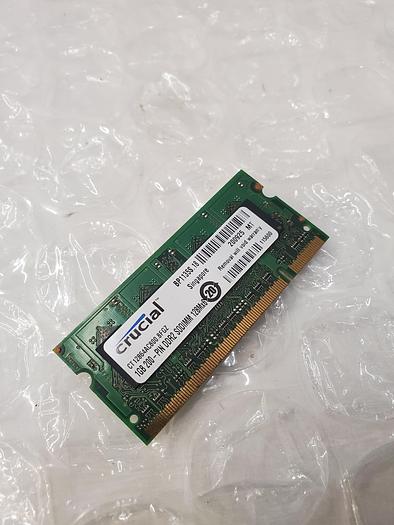 Used CRUCIAL CT12864AC800.8FGZ 1GB 200-PIN DDR2 SODIMM MEMORY
