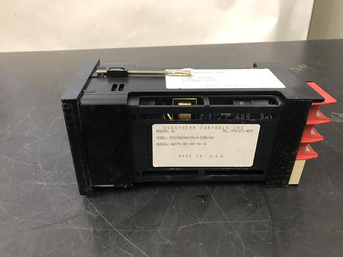 Used EUROTHERM CONTROLS INC 832-30A240V-00-4-20MA
