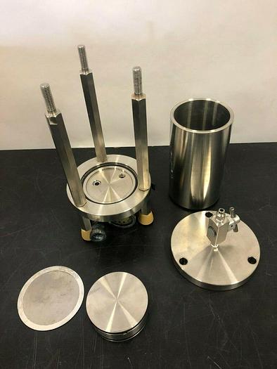 Used ZHE + ZERO HEADSPACE EXTRACTOR