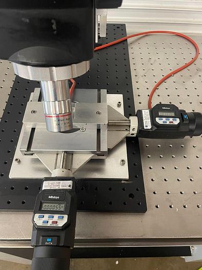 Used MITUTOYO MICROSCOPE WITH DIGITAL MICROMETERS (THORLABS TABLE SOLD SEPARATE)