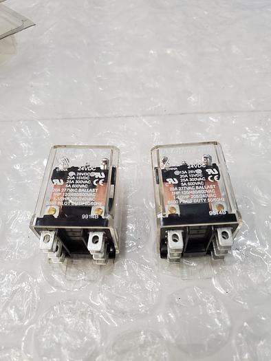 Used MAGNECRAFT DPDT RELAY 24VDC 9914B
