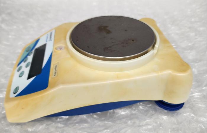 Used SYMMETRY COLE-PARMER PL98101044 SCALE