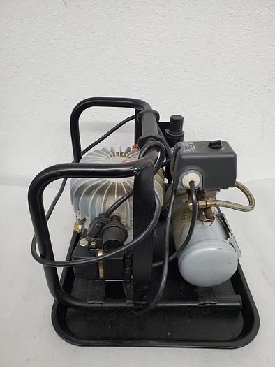 Used NEWPORT AIR COMPRESSOR ACMP