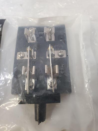 Used RADIOSHACK 275-1537 DPDT KNIFE SWITCH