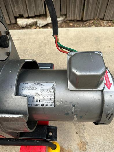 Used EDWARDS E2M40 HIGH VACUUM PUMP 40 TWO STAGE