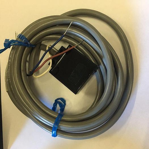 Used BANNER SE61R 26128 PHOTOELECTRIC RECEIVER SENSOR