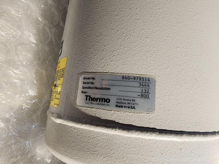 Used THERMO ELECTRON CORPORATION 840-979514 LIQUID NITROGEN TANK