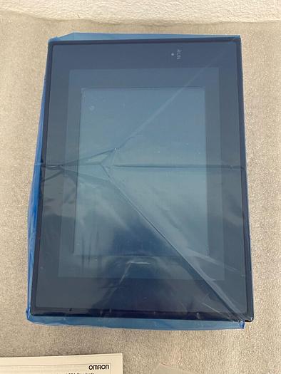 OMRON NS5-SQ10B-V2 INTERACTIVE DISPLAY