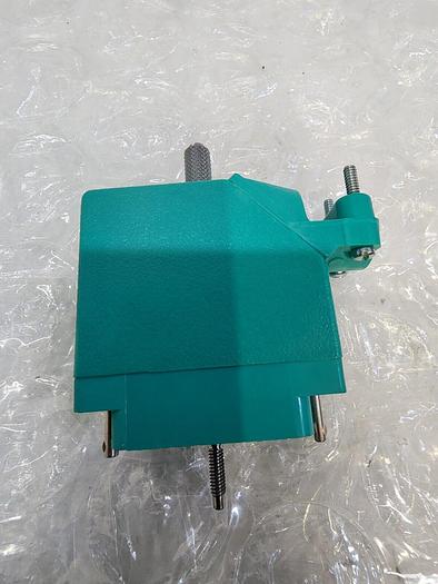 516-038-000-121 EDAC