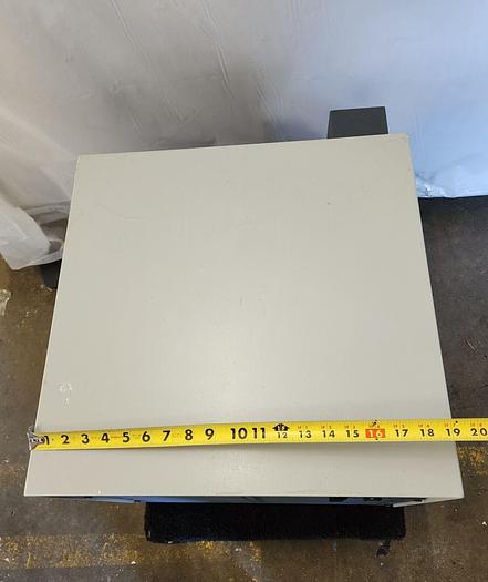 Used CTI CRYOGENICS 8200 COMPRESSOR