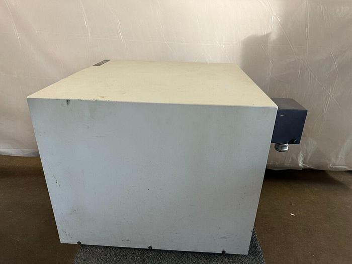 Used CTI- CRYOGENICS 8200 COMPRESSOR 8032550G001