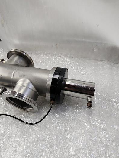 Used NOR-CAL PRODUCTS 9013831 Angle Isolation Valve ,PARKER K4P02 , HONEYWELL K3PX002