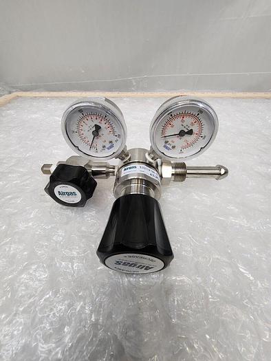Used AIRGAS REGULATOR Y111213C580-AL 200 PSI - 4000 PSI