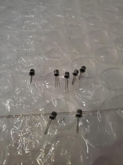 Used SOLID STATE TRANSISTORS 2N2646