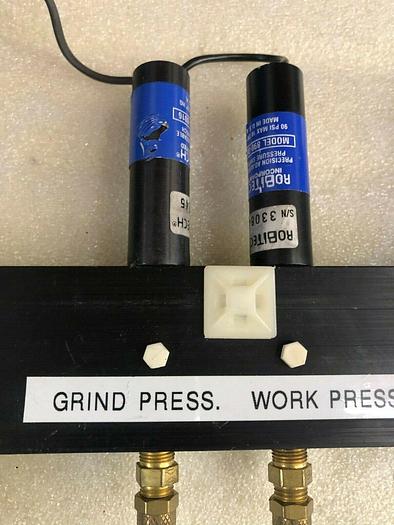 Used ROBITECH INCORPORATED PRECISION ADJUSTABLE PRESSURE SWITCH 890-0016