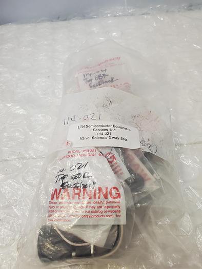 Used HUMPHREY 3 WAY SOLENOID VALVE 114-021