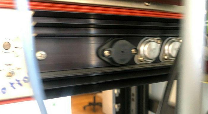 Used LEYBOLD HERAEUS IONIVAC IM210D