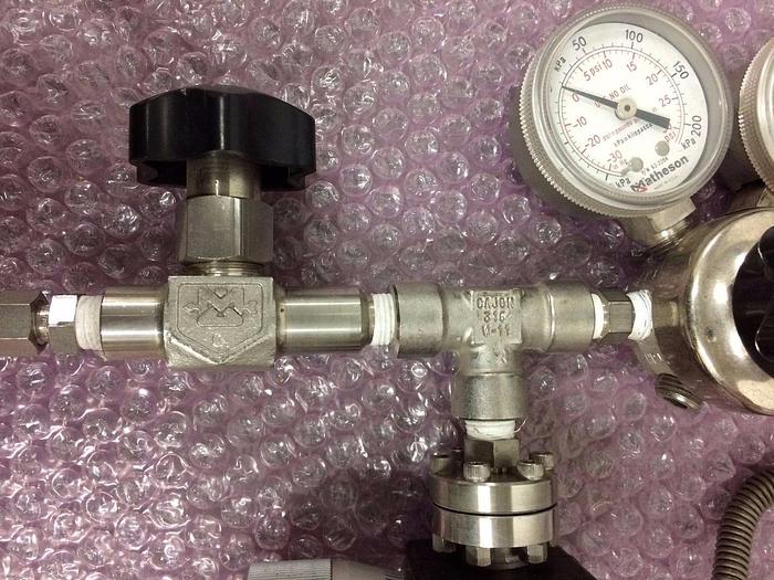 Used MATHESON 3503 GAS REGULATOR