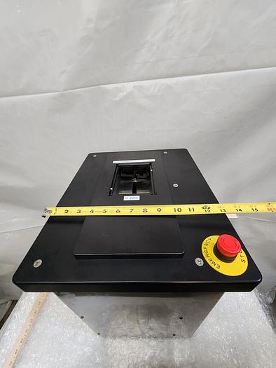 Used H-SQUARE WPR Individual Wafer Presenter