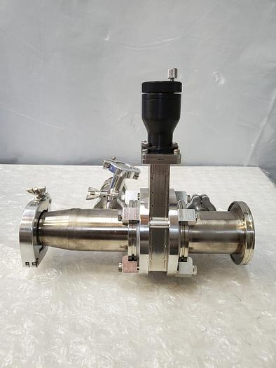 Used EDWARDS GVI 63M GATE VALVE WITH STAINLESS STEEL ADAPTER WITH MDC KAV-100 PNEUMA