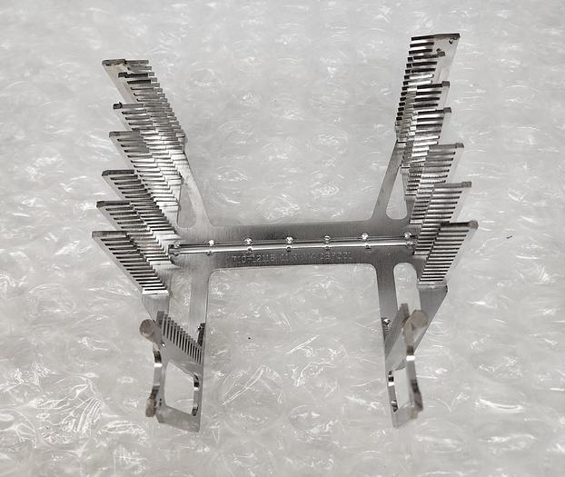 Used STAINLESS STEEL WAFER CARRIER 710-12118-11